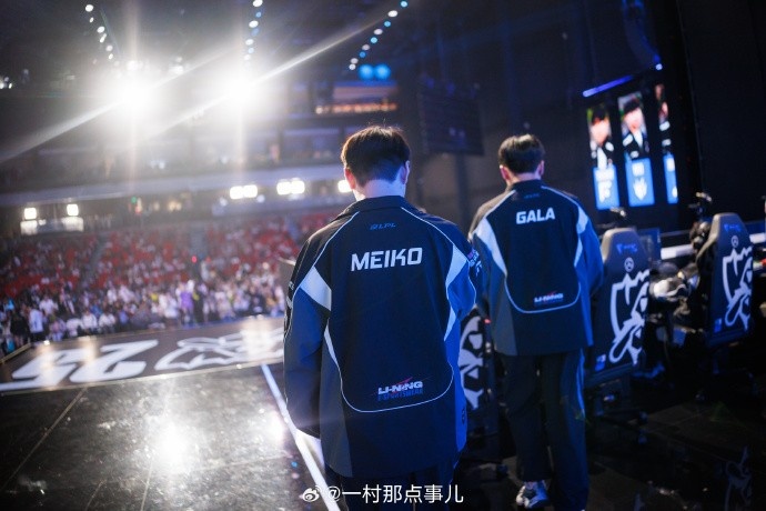 摄影师一村发布S15入围赛返图:2025.10.14 Day1